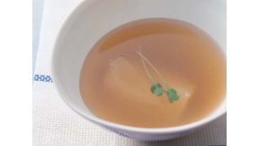 たまねぎのコンソメスープ